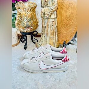 Nike Mens Cortez Basic Southwestern CK6628-001 Desert Sand Shoes Size 9 US